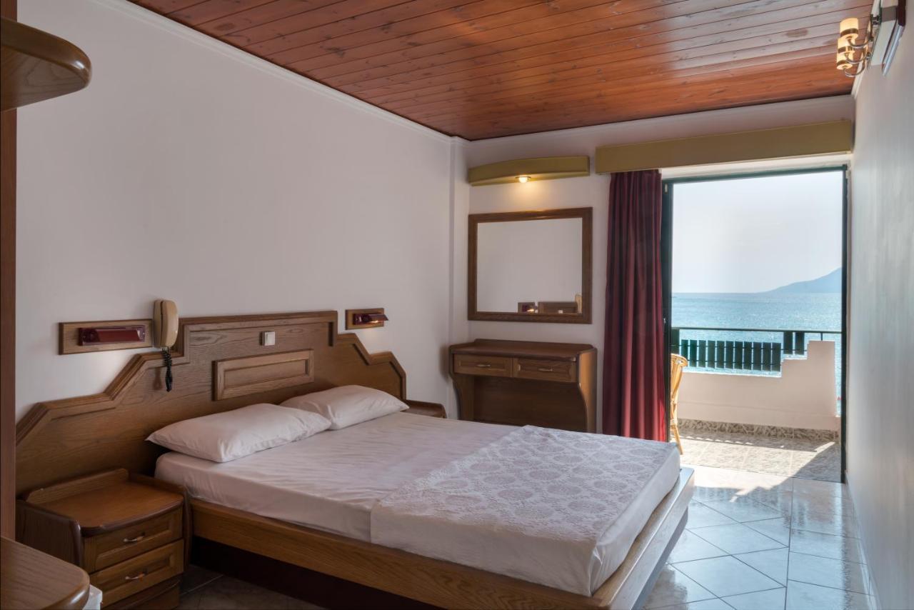 Binji Hotel Epidaurus Exterior photo